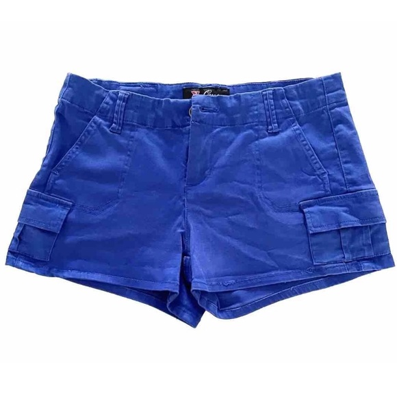 GUESS Women’s Cargo Shorts Size 26 Blue Casual Utility Pockets Low Rise - Picture 1 of 4